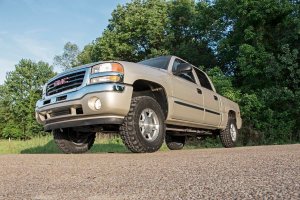 Chevrolet Avalanche 1500 Suspension Lift Kit - Front - Rough Country - 1.5-2 Inch Leveling Kit - '02-'06 Chevrolet Avalanche 1500 Suspension Lift Kit - Front - Rough Country - 1.5-2 Inch Leveling Kit - '02-'06